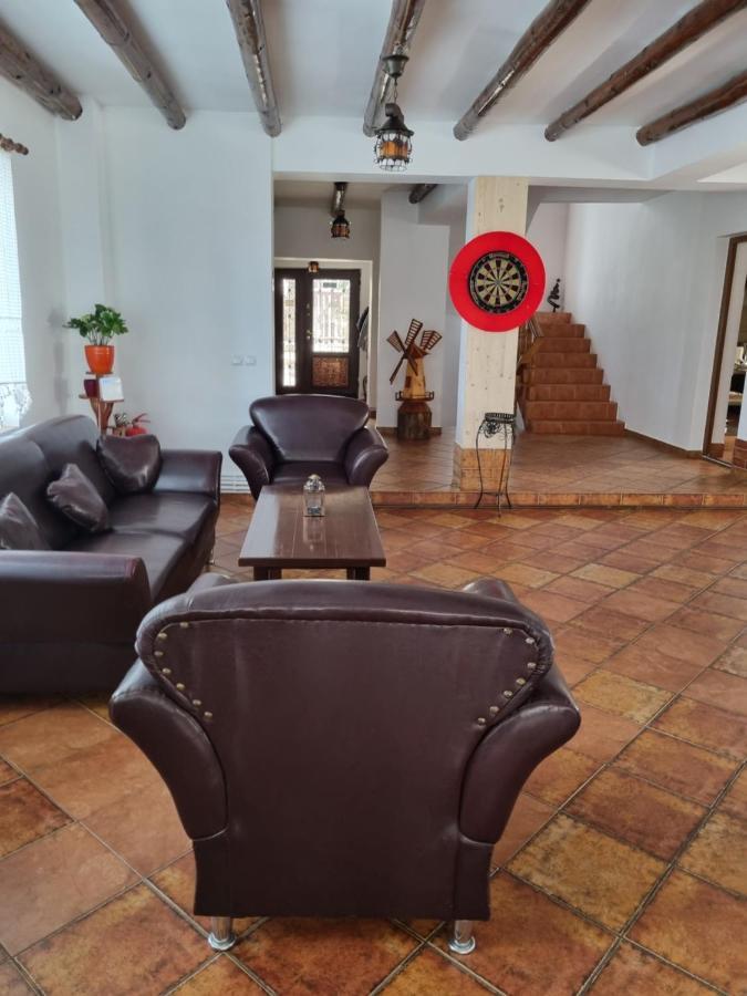 帕罗里斯Casa Bondia别墅 外观 照片